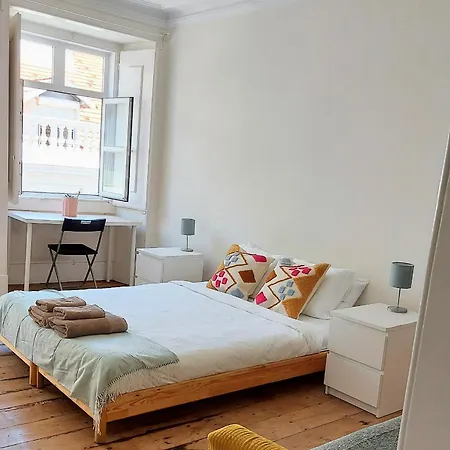 Portuguese In The Heart Of Apartamento *