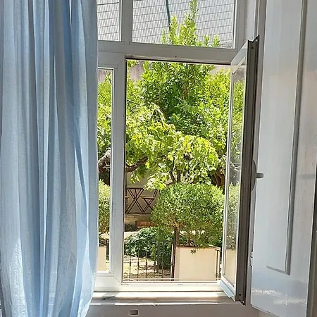 Portuguese In The Heart Of Apartamento Lisboa